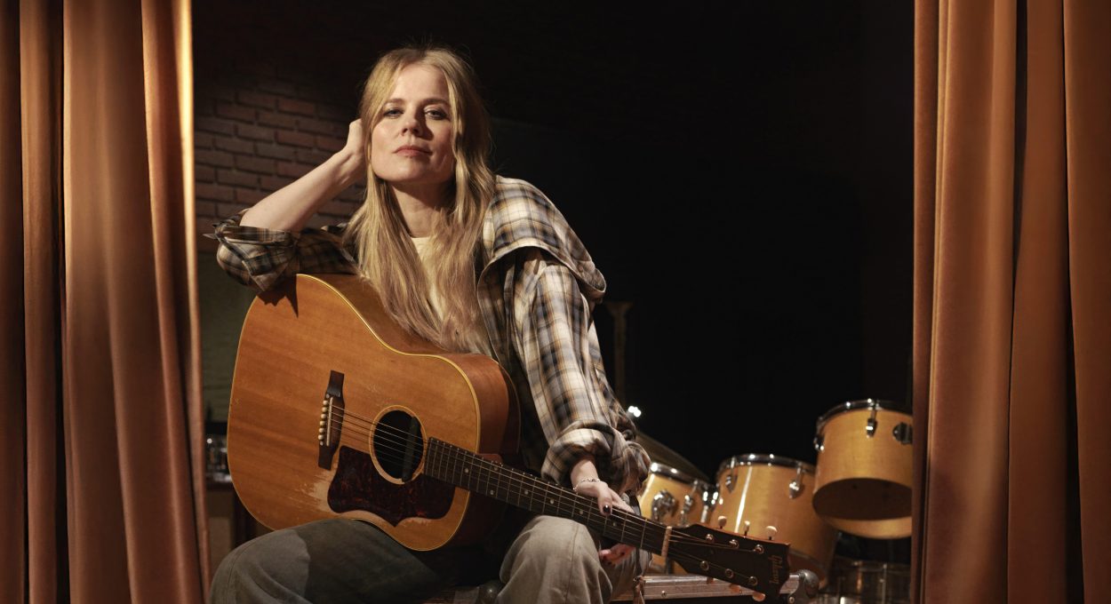 Ilse DeLange