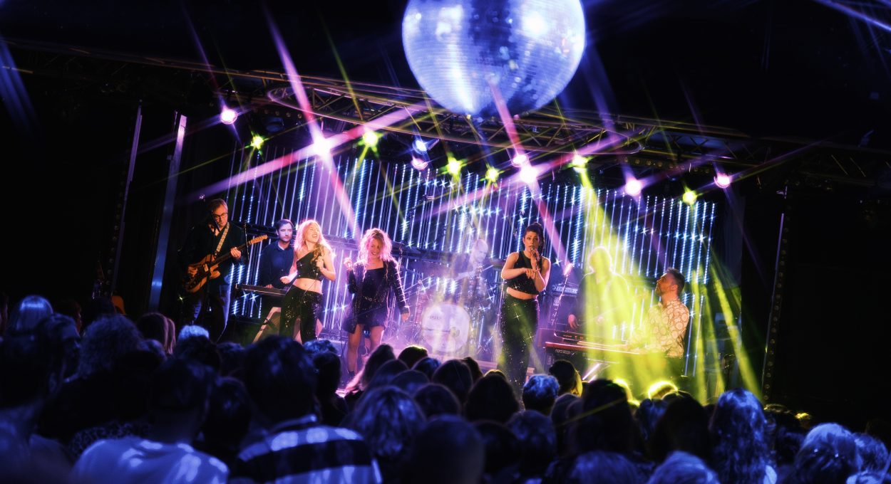 Gimme! Gimme! Gimme!